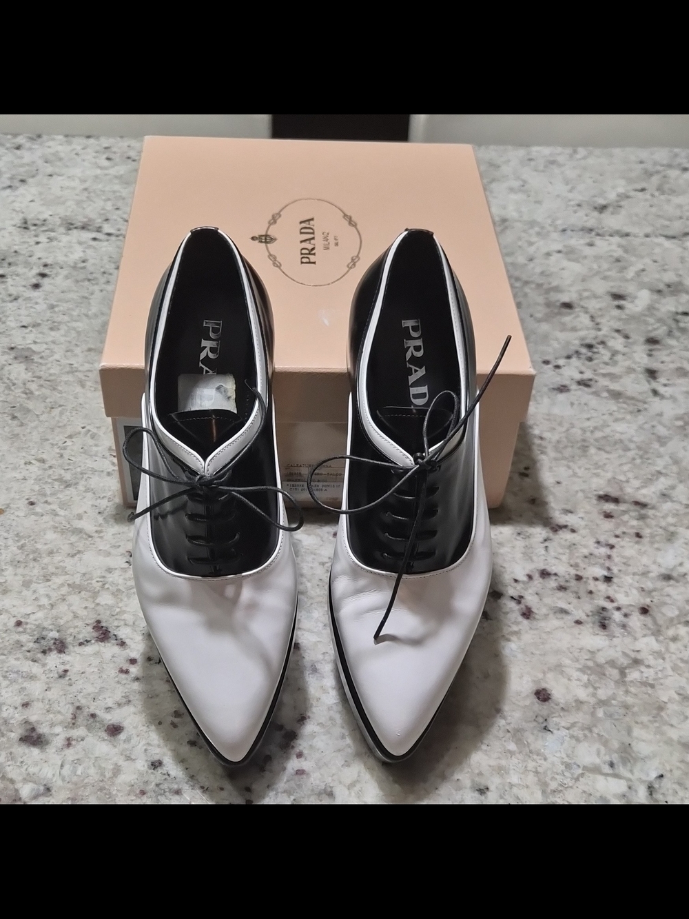 Prada Spazzolato Bicolore Platform Oxfords Black White Brogues 38.5 Box - Picture 16 of 16